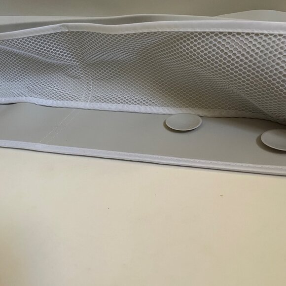 Silicone Splash Guard and 1 Storage Net Bag - Picture 4 of 9